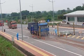 Thêm cửa khẩu ở phía Bắc thông quan trở lại