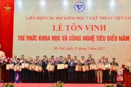 Chủ tịch nước tôn vinh trí thức khoa học, công nghệ