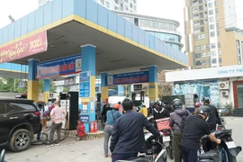 Giá xăng không tăng vào chiều nay