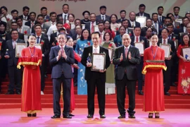 Chủ tịch nước trao danh hiệu cho các nông dân Việt Nam xuất sắc năm 2022
