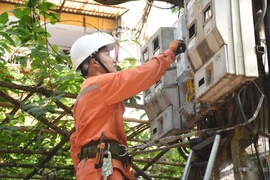 Từ ngày mai, cung cấp điện ở miền Bắc cơ bản đảm bảo