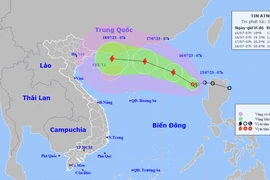 Áp thấp nhiệt đới vào biển Đông, đang mạnh lên thành bão
