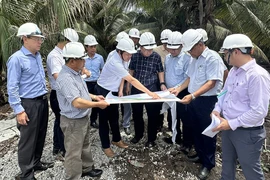 Đẩy nhanh tiến độ các dự án truyền tải điện giải toả công suất nhà máy điện Nhơn Trạch 3 và 4
