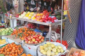 Tăng cường kiểm soát việc dùng chất kích thích tăng trưởng với hoa quả