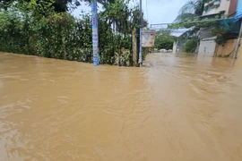 Hôm nay, Huế, Đà Nẵng, Quảng Ngãi tiếp tục có mưa, nhiều hộ dân vẫn còn ngập