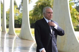 Tổng thống Brazil dọn khỏi dinh thự vì... sợ ma