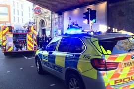 Nổ ga tàu điện ngầm London, nhiều người bị thương