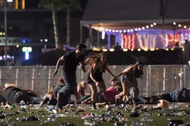 Lời kể kinh hoàng về vụ xả súng tại Las Vegas