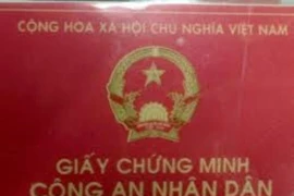1 thượng úy công an gán thẻ ngành vay 330 triệu đồng