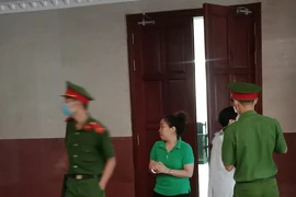 Bị cáo khai do làm ăn thua lỗ nên lừa đảo người quen