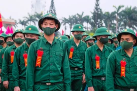 1.200 thanh niên Đà Nẵng lên đường nhập ngũ