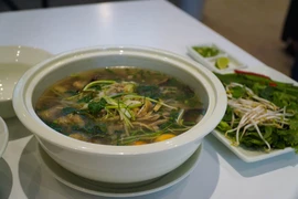 Đà Nẵng: Bán 2 tô phở gần 600.000 đồng, chủ quán nói gì?
