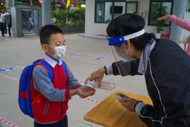  F0 tăng nhanh, Đà Nẵng tạm dừng cho học sinh lớp 1 đến trường