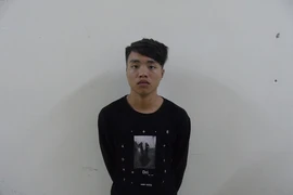 'Cậu ấm' đột nhập phòng cha mẹ trộm két sắt