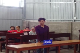 Cô ruột 'giúp sức' đẩy cháu trai vào tù