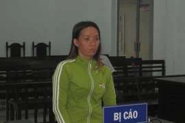 'Nữ tặc' đục két sắt gần 2 tiếng, vừa xong thì... chủ nhà về