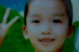 Nữ sinh lớp 3 mất liên lạc với gia đình