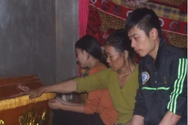 Tử vong sau khi nhờ trạm trưởng trạm y tế truyền dịch 