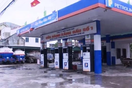 Vụ 2 triệu lít xăng dỏm: Khởi tố thêm 2 bị can