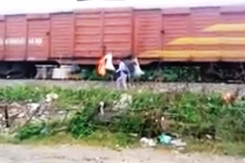 Phẫn nộ với hành động 'đưa rác đi Sài Gòn'