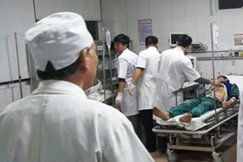 10 người bị thương sập giàn giáo: Đình chỉ công trình