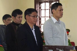 Thoát án tử hình nhờ phát hiện 2 bị can định tự tử 