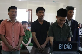 Cha lĩnh án tù vì để anh nhận tội giết người thay em