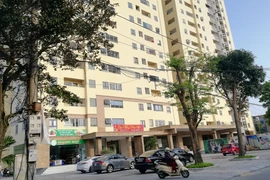 Chung cư 21 tầng chưa nghiệm thu đã cho dân vào ở
