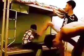 Phòng giáo dục xin lỗi vụ học sinh bị đánh trong ký túc xá