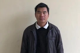 Làm giả ủy nhiệm chi của công ty để chiếm đoạt tiền