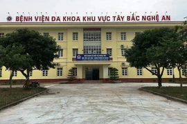 2 bé song sinh tử vong sau tiêm vaccine, chưa dám cho mẹ biết