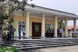 Một phạm nhân tử vong trên đường đi cấp cứu