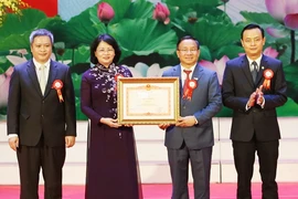 Phó Chủ tịch nước: Hà Tĩnh phát triển nhanh, bền vững 