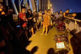 Cô gái để xe trên cầu Bến Thủy rồi mất tích dưới sông Lam