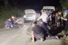 2 nghi phạm chở 15 bánh heroin nổ súng vào lực lượng truy bắt