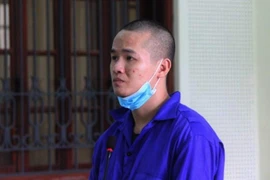Dàn cảnh cướp tiền rồi bỏ trốn, lãnh 8 năm tù