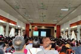 Nghệ An: Hàng ngàn người nộp 500 tỉ tiền cọc để đấu giá 114 lô đất ở nông thôn