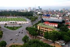 Thành phố Vinh tạm dừng phân lô, tách thửa, hiến đất mở đường 