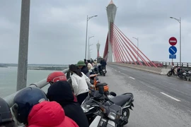 Tìm thấy 2 thi thể trên sông Lam, trong đó có 1 học sinh lớp 8 