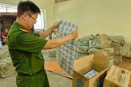 Nghệ An: Khởi tố nhóm buôn bán kem đánh răng, dầu gội giả 