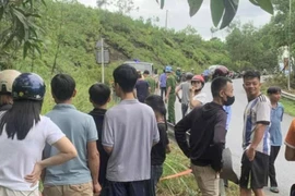 Hy hữu: Người đàn ông ngã xe máy rơi trúng thi thể người cùng ngày tháng năm sinh