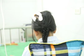 Bé gái 9 tuổi bị cha dượng đánh: 'Con chỉ mong cha đừng uống rượu, đừng đánh con nữa...'