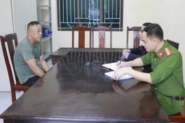 Bắt 9 người lợi dụng gia đình có đám tang để tổ chức đánh bạc 
