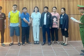 Chiêu trò của nữ chủ lò mổ và những cán bộ thú y 'nhận tiền' trong vụ 300 tấn lợn dịch bệnh 