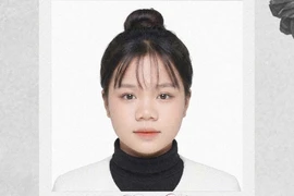 Truy tặng Bằng khen cho nữ sinh 17 tuổi dũng cảm cứu người trên biển