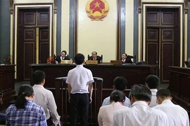 Bàn về đề xuất điều tra, truy tố vắng mặt trong 2 trường hợp