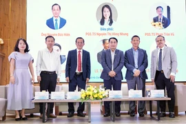 Người nổi tiếng khi hạ bút ký hợp đồng liên quan đến hình ảnh do AI tạo ra cần lưu ý