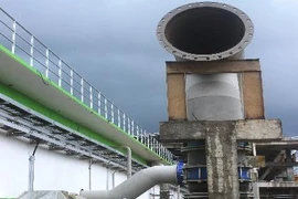 Một trong các ống của hệ thống xử lý nước thải của Lee&Man Việt Nam