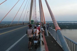 Thăm con xong, một phụ nữ bán vé số gieo mình xuống sông Tiền