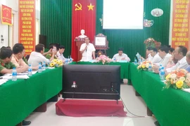Phó Chủ tịch UBND TP Cần Thơ Nguyễn Thanh Dũng chủ trì họp triển khai các giải pháp cấp bách phòng chống dịch tả lợn Châu Phi và các bệnh khác ở động vật trên địa bàn Cần Thơ - ảnh CẨM GIANG